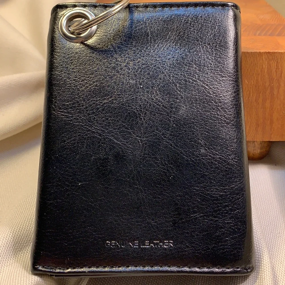 NWOT Scull/flames tri-fold real leather wallet - Picture 14 of 15